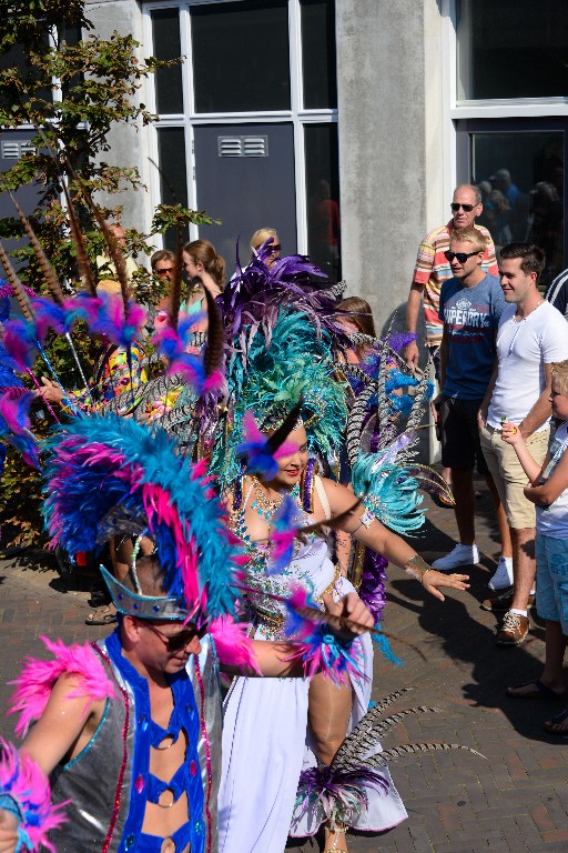 ../Images/Zomercarnaval Noordwijkerhout 062.jpg